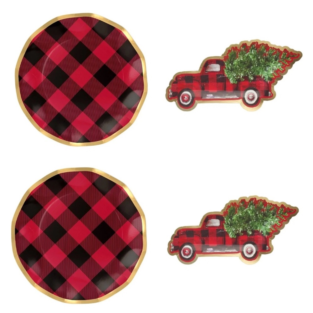 New 32 pc Holiday Buffalo Check Paper Plate Set‎